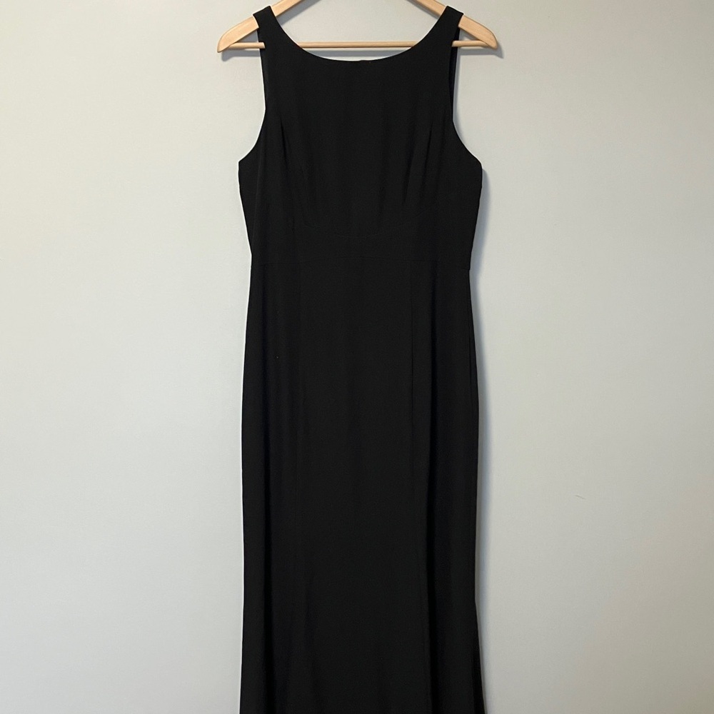 Amsale Simple Elegant Flattering Black Dress